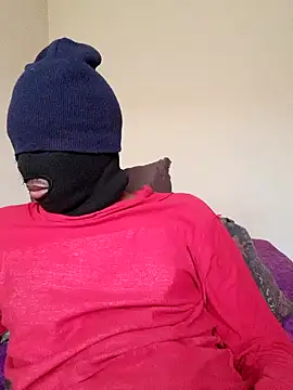 Snapshot of Gifttheskimaskboy chatting on 03-19-25, 01:29 Gifttheskimaskboy online show from 03-19-25, 01:29