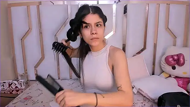 TifanyChill online show from 11-30-25, 03:02