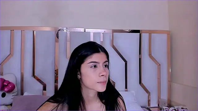 Snapshot of TifanyChill chatting on 09-23-25, 08:49 TifanyChill online show from 09-23-25, 08:49