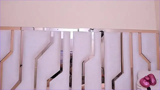 TifanyChill online show from 12-04-25, 05:56