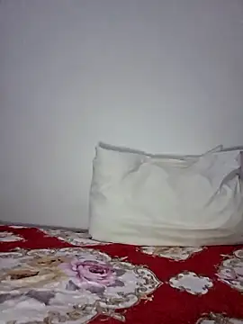 Snapshot of altinya chatting on 01-16-26, 08:51 altinya online show from 01-16-26, 08:51