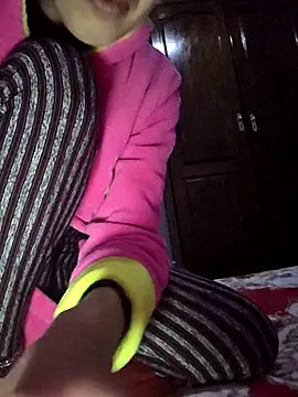 Snapshot of altinya chatting on 02-28-26, 07:35 altinya online show from 02-28-26, 07:35