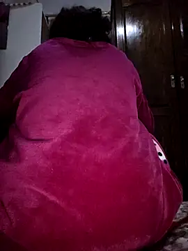 Snapshot of altinya chatting on 02-23-26, 02:24 altinya online show from 02-23-26, 02:24