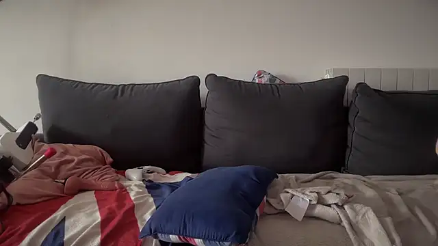 minette-sexy online show from 10-29-25, 11:31