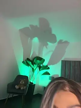 milaivanova online show from 11-07-25, 11:37