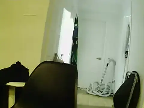 L0cKyseven77 online show from 03-08-25, 07:16