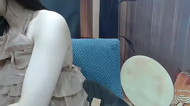 KaleAnisa online show from 03-10-25, 01:23