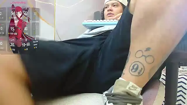snowflake xxx online show from 07-05-26, 01:51