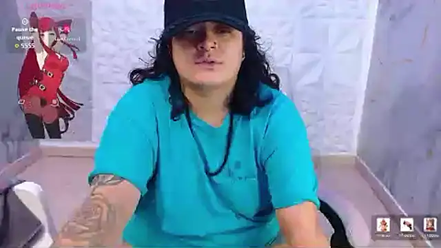 Snapshot of snowflake_xxx chatting on 06-11-26, 12:32 snowflake xxx online show from 06-11-26, 12:32