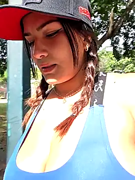 camiysebas21 online show from 11-22-25, 07:02