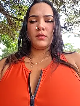 camiysebas21 online show from 04-10-26, 04:58