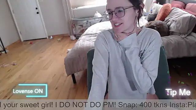 Plantbabeee online show from 04-09-26, 05:52