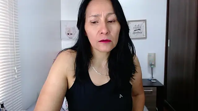 Maira B online show from 02-11-26, 03:12