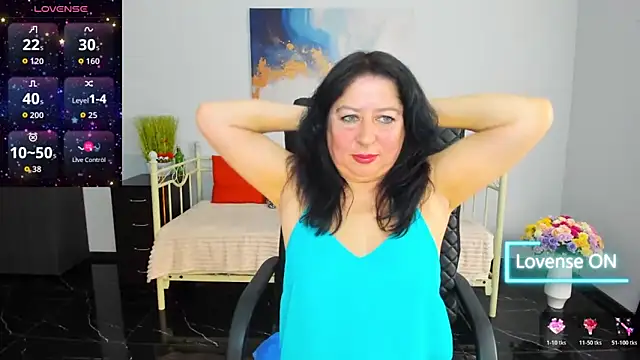 Julia Dean online show from 03-18-26, 01:46