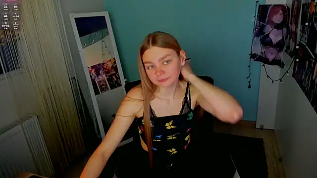 Snapshot of Molly_sweetie chatting on 02-25-25, 06:58 Molly sweetie online show from 02-25-25, 06:58