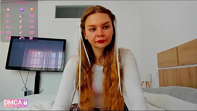Snapshot of Molly_sweetie chatting on 04-27-26, 06:33 Molly sweetie online show from 04-27-26, 06:33