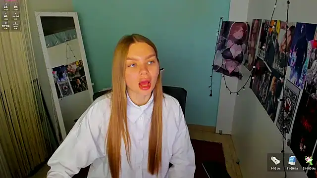 Snapshot of Molly_sweetie chatting on 03-03-25, 07:03 Molly sweetie online show from 03-03-25, 07:03