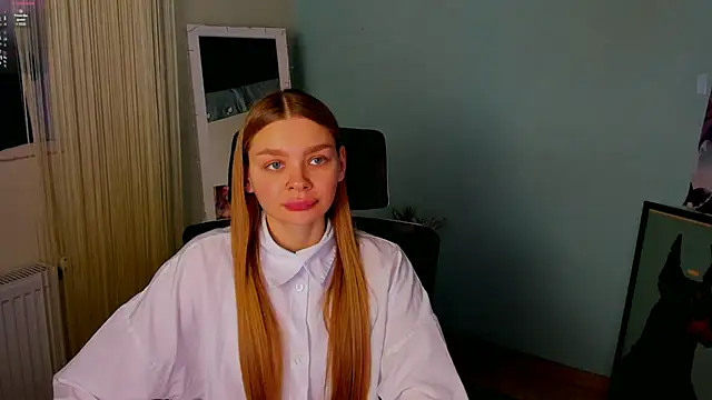 Snapshot of Molly_sweetie chatting on 01-22-25, 07:03 Molly sweetie online show from 01-22-25, 07:03