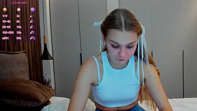 Molly sweetie online show from 11-09-25, 07:12