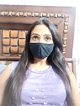 Snapshot of Yours-Bebo chatting on 04-25-26, 06:16 Yours-Bebo online show from 04-25-26, 06:16