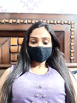 Snapshot of Yours-Bebo chatting on 02-22-26, 04:30 Yours-Bebo online show from 02-22-26, 04:30