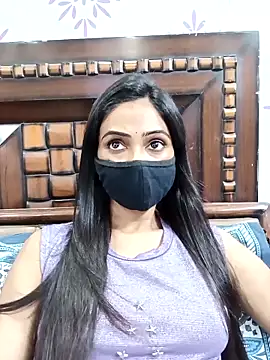 Snapshot of Yours-Bebo chatting on 09-23-25, 07:48 Yours-Bebo online show from 09-23-25, 07:48