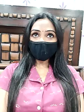 Snapshot of Yours-Bebo chatting on 12-20-25, 09:45 Yours-Bebo online show from 12-20-25, 09:45