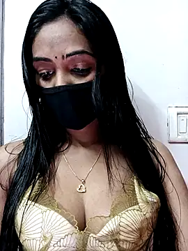 Snapshot of Yours-Bebo chatting on 02-06-26, 09:16 Yours-Bebo online show from 02-06-26, 09:16