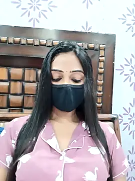 Snapshot of Yours-Bebo chatting on 11-17-25, 09:57 Yours-Bebo online show from 11-17-25, 09:57