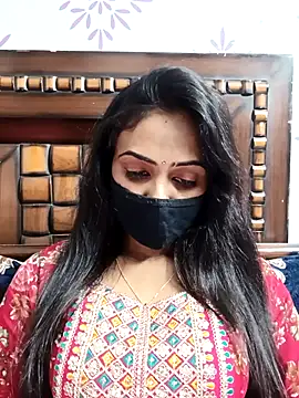 Snapshot of Yours-Bebo chatting on 02-19-26, 09:28 Yours-Bebo online show from 02-19-26, 09:28