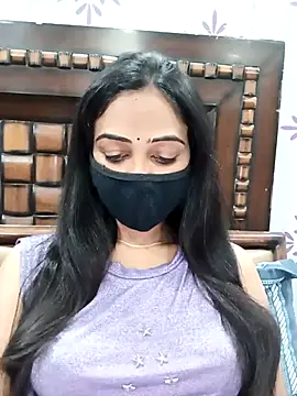 Snapshot of Yours-Bebo chatting on 12-05-25, 11:42 Yours-Bebo online show from 12-05-25, 11:42