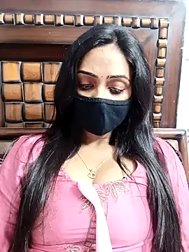 Snapshot of Yours-Bebo chatting on 02-18-26, 07:32 Yours-Bebo online show from 02-18-26, 07:32