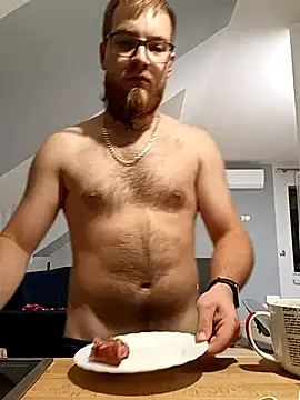 Sweet bear69 online show from 09-16-25, 07:15