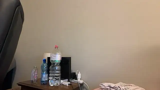 Dulce latingirl online show from 06-18-26, 02:22