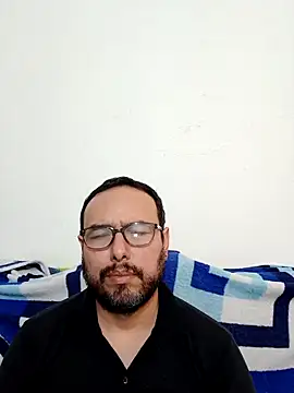 Snapshot of ElSunEagle chatting on 01-18-26, 05:49 ElSunEagle online show from 01-18-26, 05:49