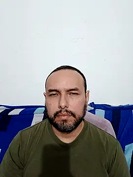 Snapshot of ElSunEagle chatting on 03-06-26, 02:17 ElSunEagle online show from 03-06-26, 02:17