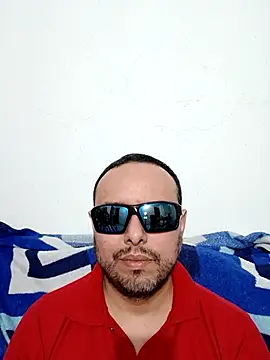 Snapshot of ElSunEagle chatting on 03-23-26, 01:50 ElSunEagle online show from 03-23-26, 01:50