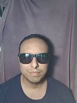 Snapshot of ElSunEagle chatting on 07-01-26, 03:18 ElSunEagle online show from 07-01-26, 03:18