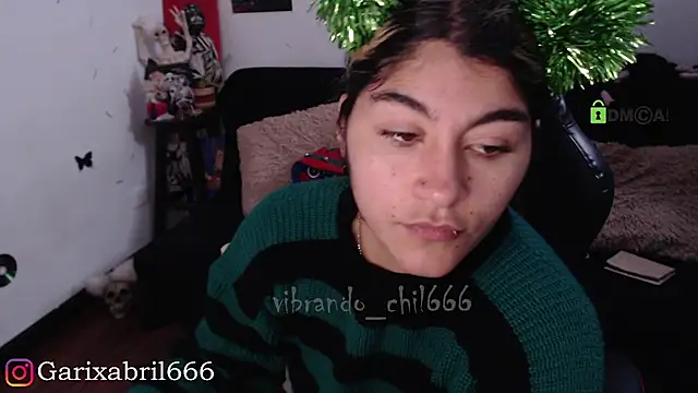 Snapshot of abril666 chatting on 12-27-24, 04:43 abril666 online show from 12-27-24, 04:43