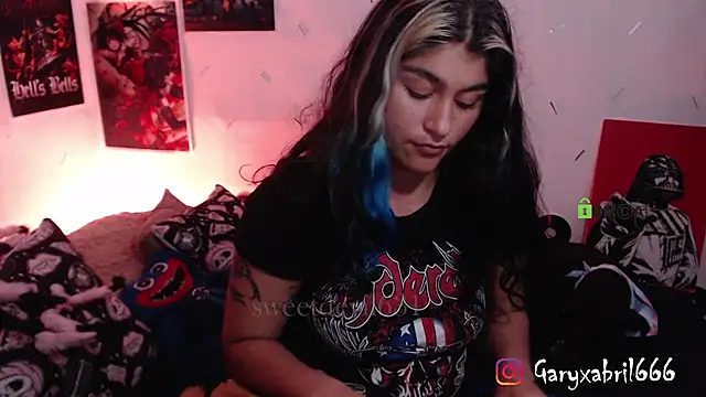 Snapshot of abril666 chatting on 03-18-25, 08:59 abril666 online show from 03-18-25, 08:59