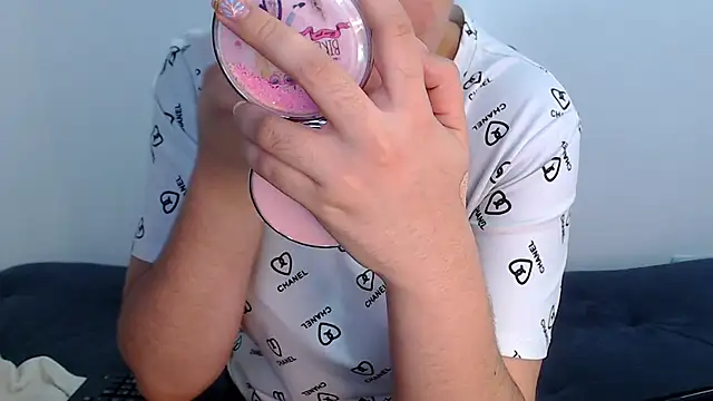 sofi-rojas1 online show from 11-06-25, 11:09