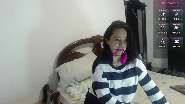 MagicStephany  online show from 02-11-25, 01:41