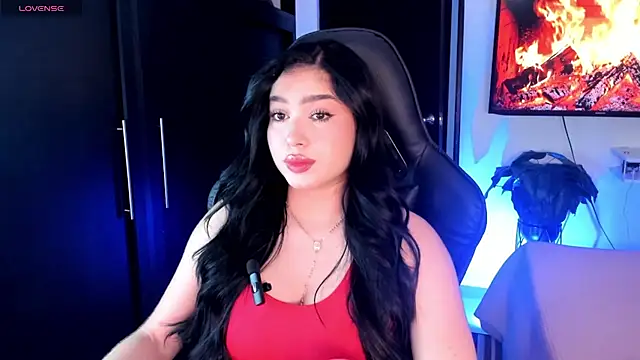 Snapshot of Abbye_blue01 chatting on 05-28-26, 11:21 Abbye blue01 online show from 05-28-26, 11:21
