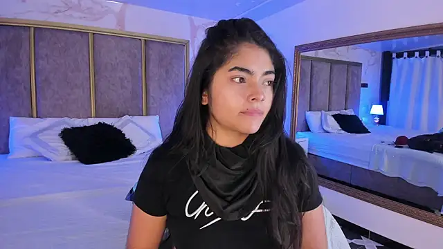 GiselOrtiz online show from 12-16-25, 10:30