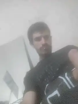 Snapshot of sexlockoxxx chatting on 10-29-25, 04:22 sexlockoxxx online show from 10-29-25, 04:22