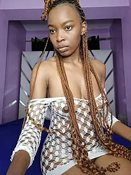 Pretty-queen123 online show from 02-24-26, 10:05