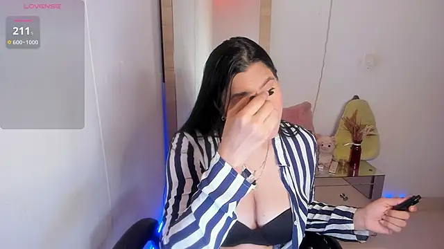 hellensexy online show from 03-01-26, 04:18