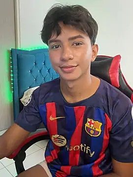 Leonarrrd 01 online show from 03-06-26, 09:43