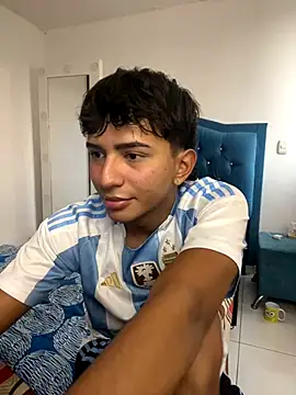 Leonarrrd 01 online show from 10-18-25, 10:23