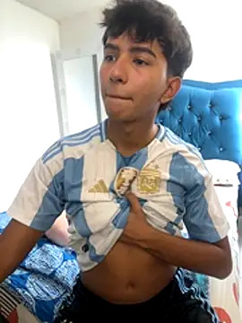 Leonarrrd 01 online show from 10-21-25, 08:08